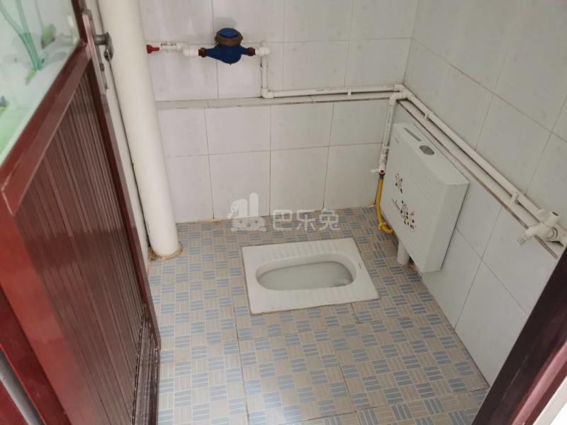 万达公寓（植村一路22号之8）6525771卫生间图8