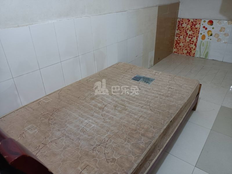 江夏村岭仔四巷8-1号6526554卧室图1