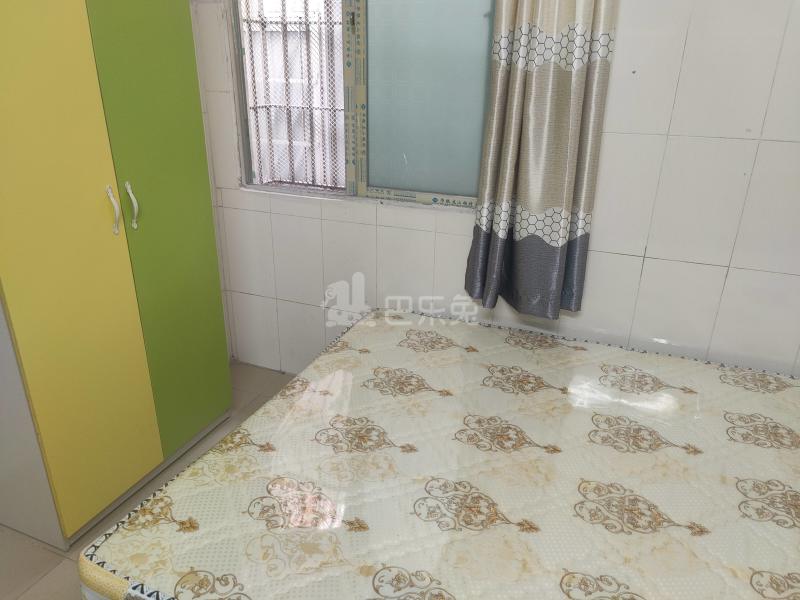 江夏村岭仔四巷8-1号6526556卧室图2