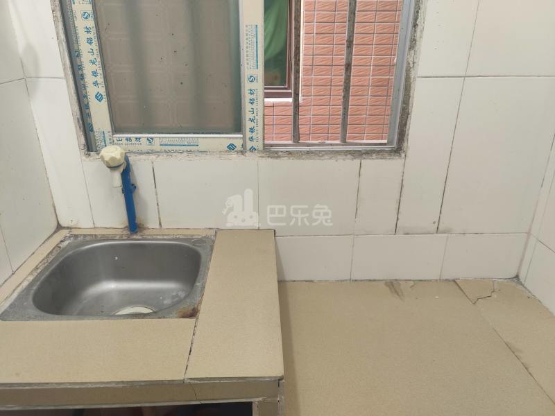 江夏村岭仔四巷8-1号6526556厨房图12