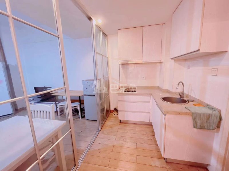 华彩国际公寓6527142周边环境图3