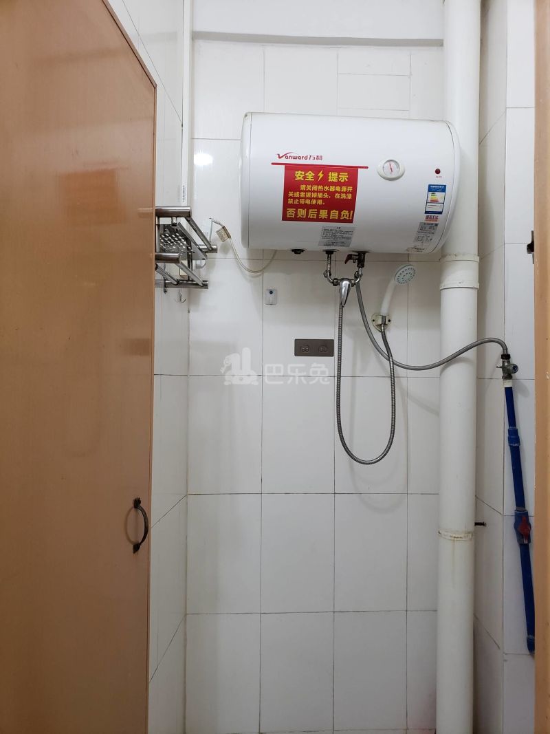 江夏村青龙大街五巷7号6527349卫生间图6