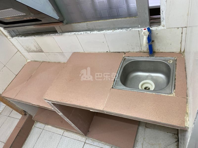 江夏村青龙大街五巷7号6527363厨房图5