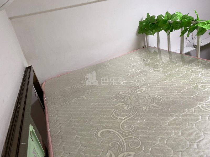 江夏村青龙大街五巷7号6527363卧室图1