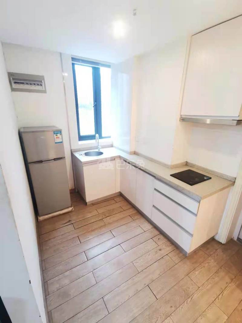 华彩国际公寓6527615周边环境图2