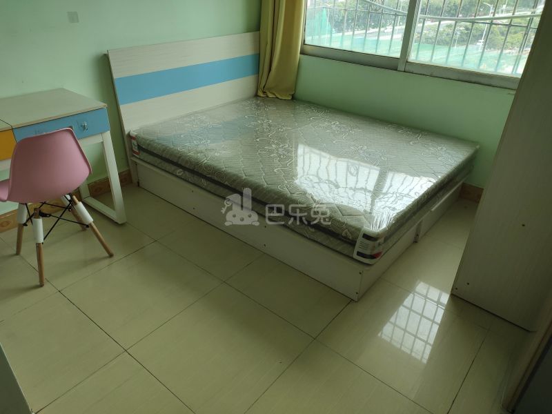 尖彭路彭西新村六街10号6529402卧室图3