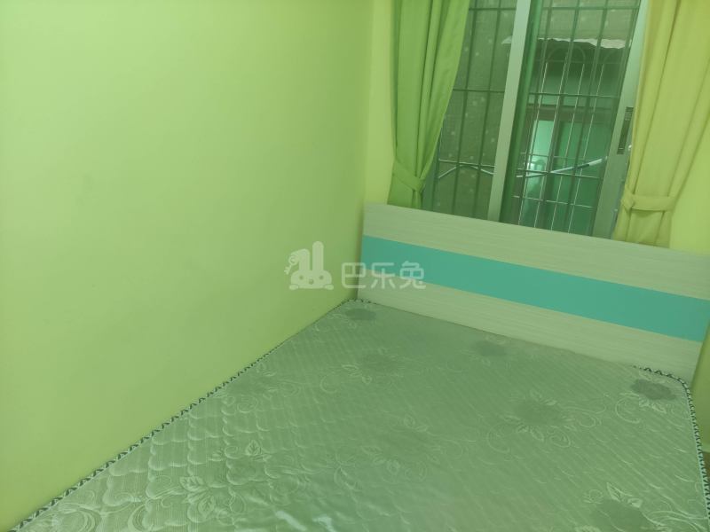 尖彭路彭西新村六街二巷2号6529404卧室图0