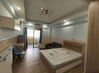 植村西北大街11号 