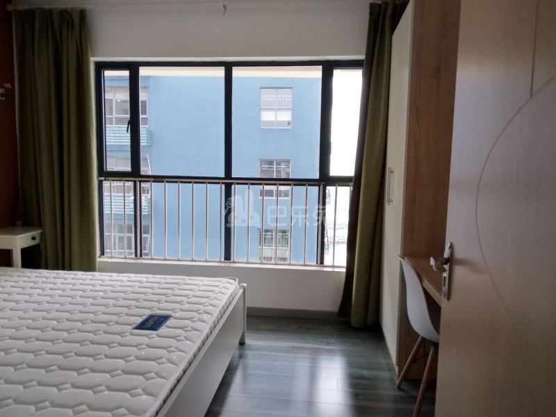 金地草莓社区海明苑店6536297卧室图3