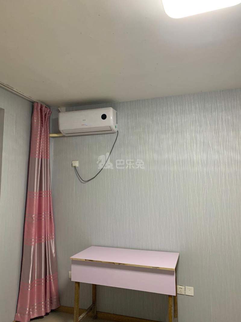 龙之心公寓钱农店6536334卧室图2