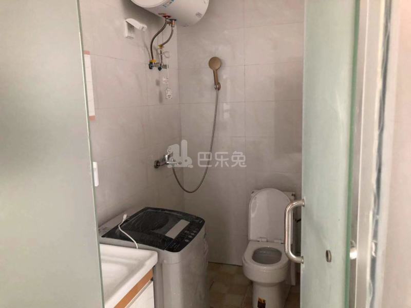 龙之心公寓振宁路店6536695卫生间图3