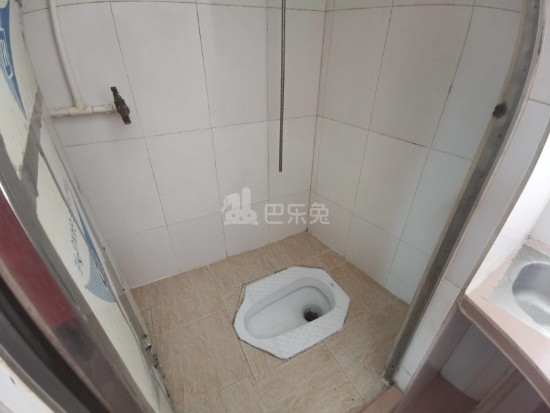 联边彭上北六巷5号6543585卫生间图3