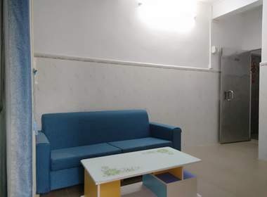 鹤龙联边彭上路21号 1室1厅1卫