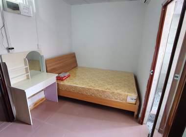 望岗西岭街八巷1号 1室0厅1卫