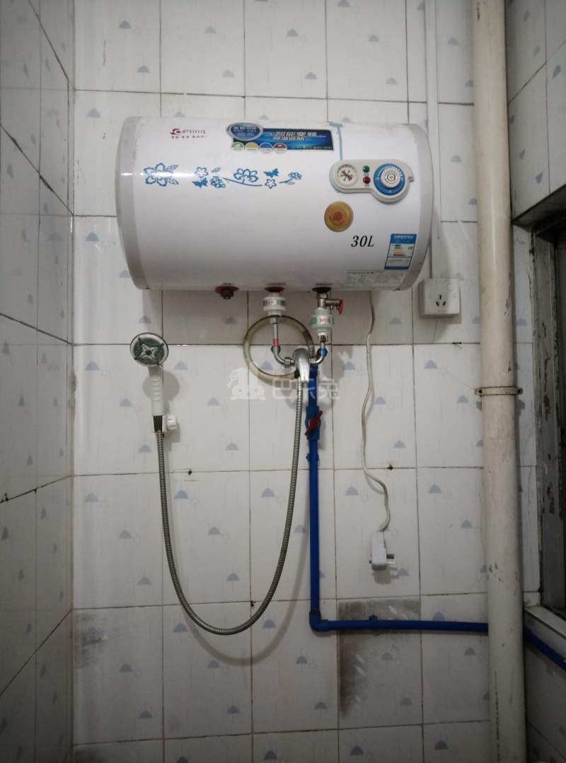 长湴东街十六巷7号6547470卫生间图6