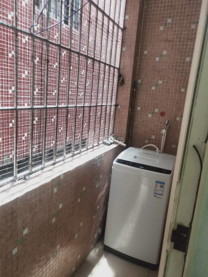 长湴东街十六巷7号6547476卧室图4