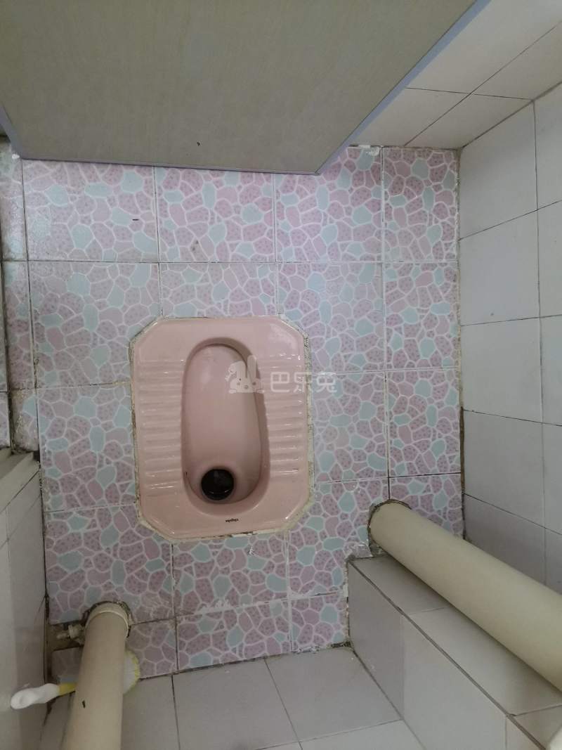 长湴东街十六巷7号6547481卫生间图9