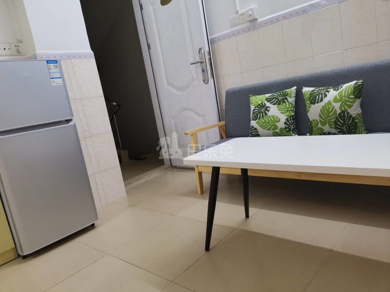 长湴东街十六巷7号6547481客厅图3