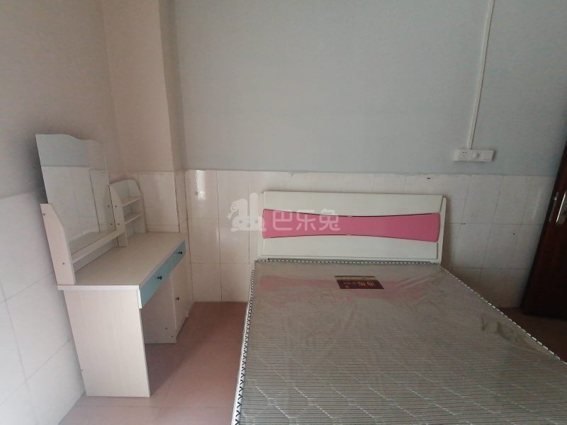 青龙大街12号6557322卧室图1