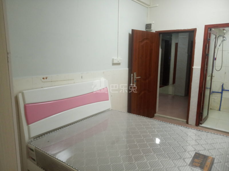 青龙大街12号6557322卧室图4