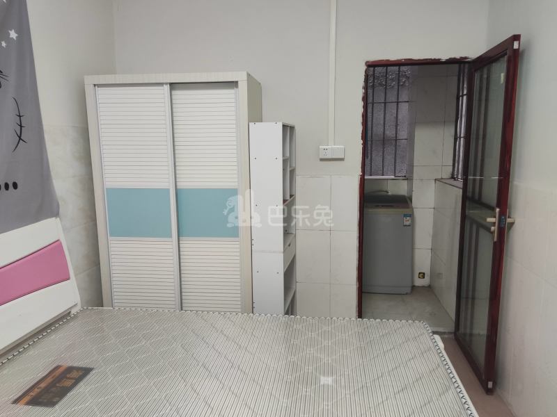 青龙大街12号6557325卧室图1