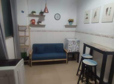 萧岗北门大街63-1号 1室1厅1卫