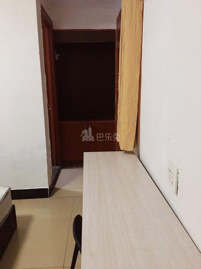 龙隐公寓联庄店6564256卧室图2