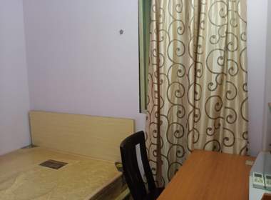 塘基巷4号 1室1厅1卫