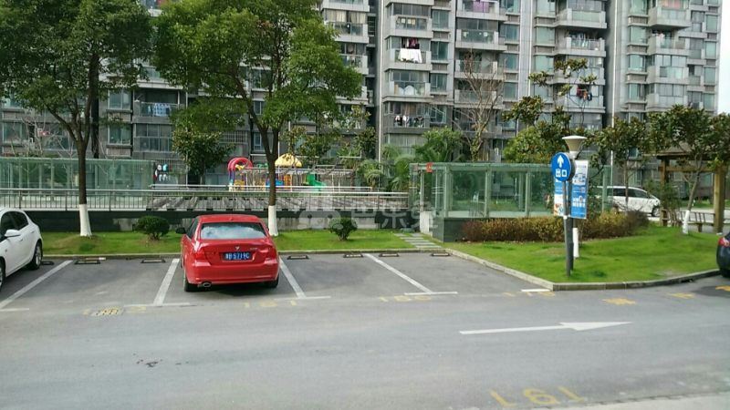 西郊美德苑8841233周边环境图12