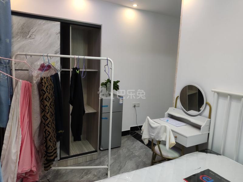 银星大厦6571716卧室图2