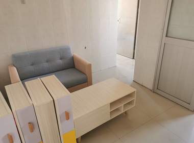 嘉禾望岗南街一巷1号 1室1厅1卫