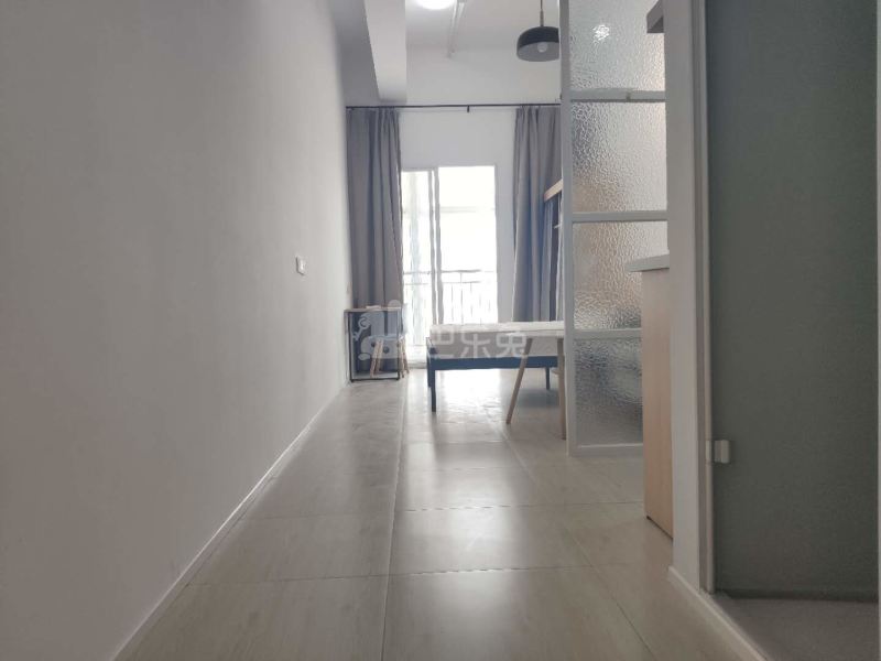 金地草莓社区（北软店）6579399卧室图1