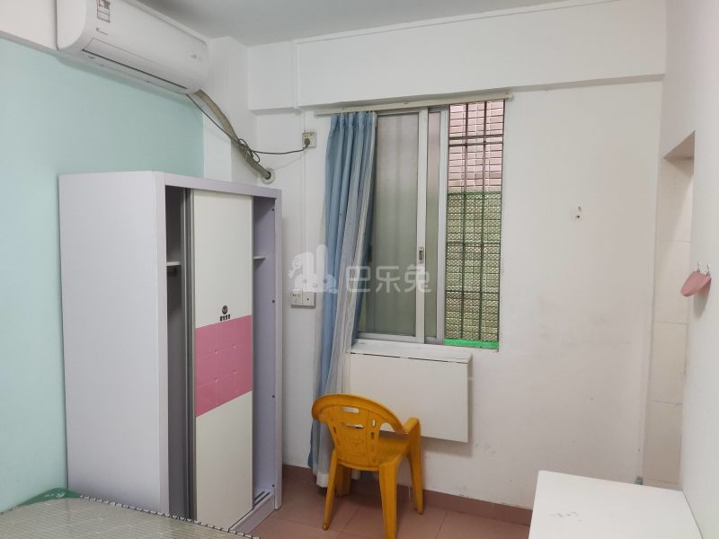 北约街四巷9号6583622卧室图3