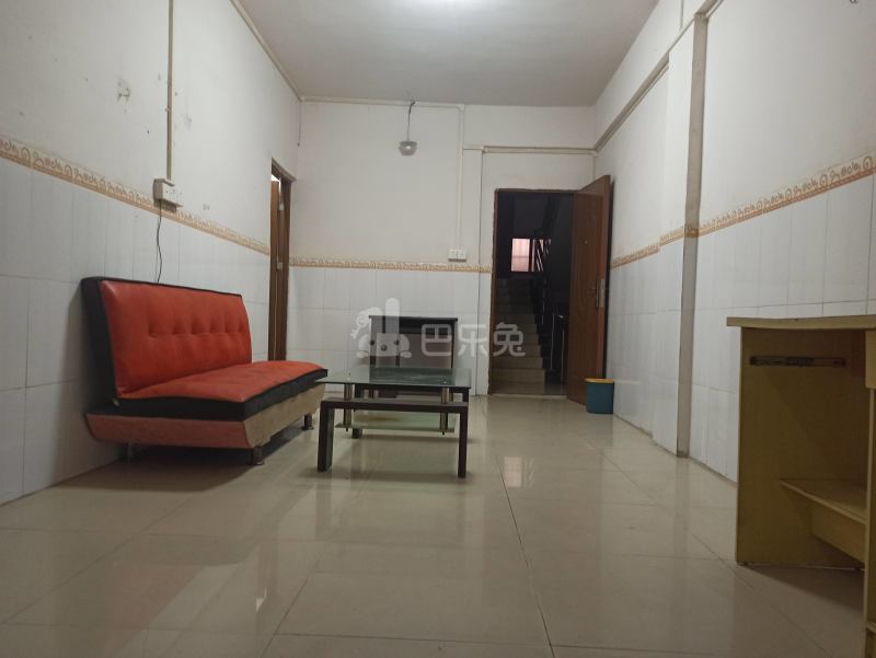 礼村山子街10号6583660客厅图4