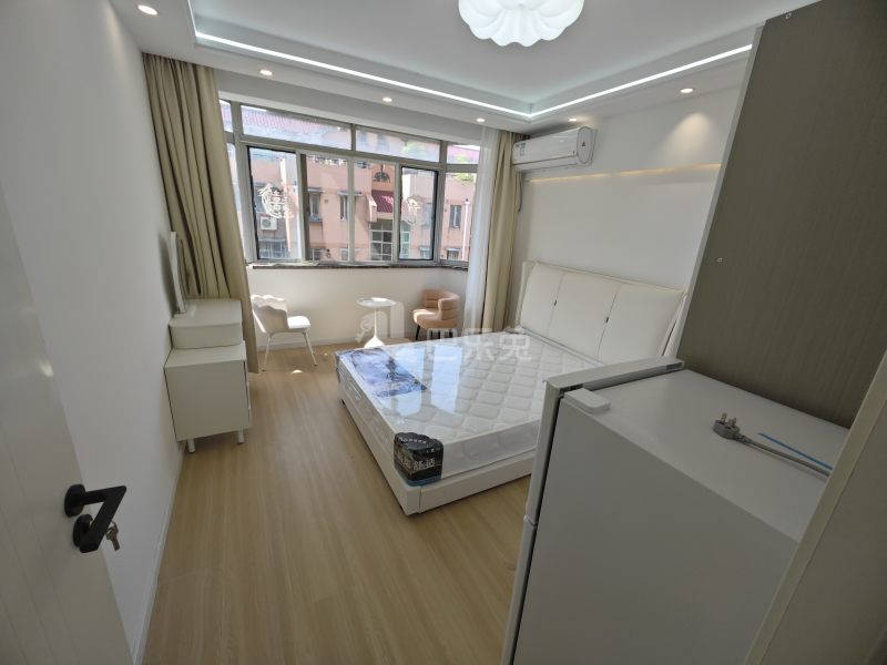 华银苑6584712卧室图0