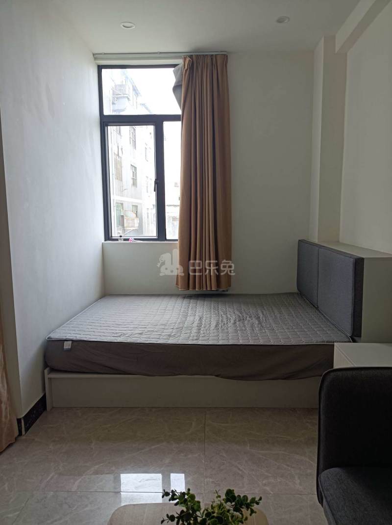 员美青年社区（鹤边员村军民东路63号）6585050卧室图1