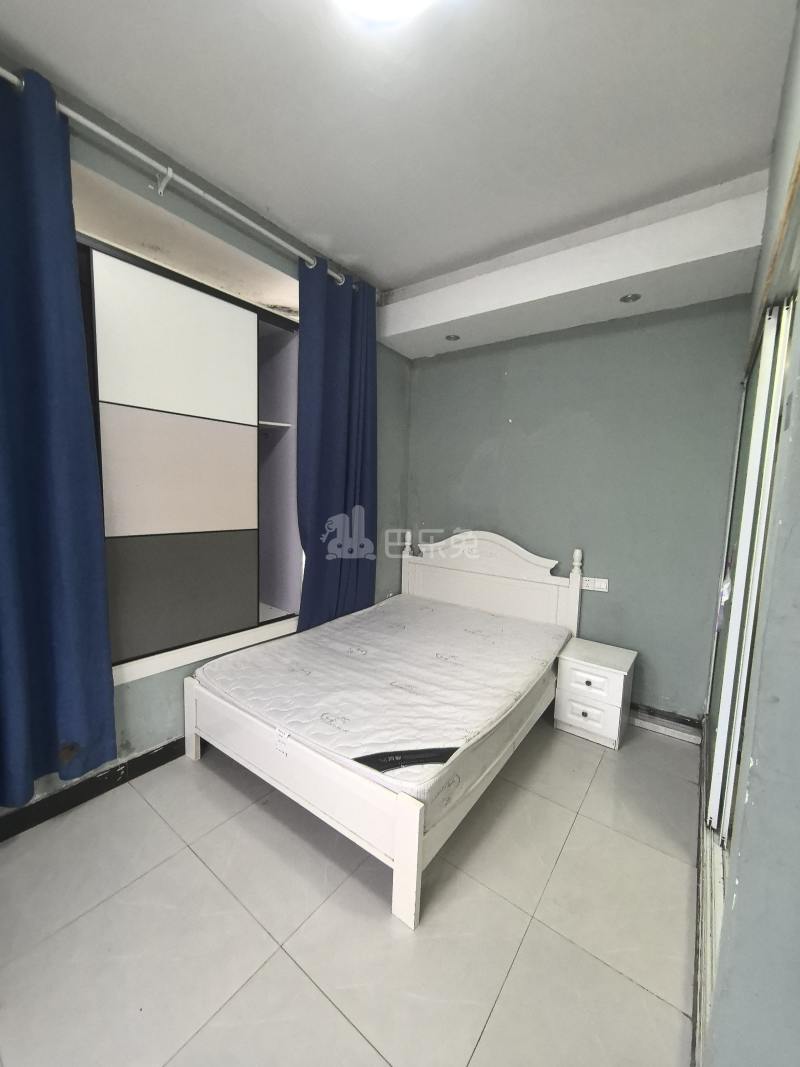 阳光苑一区6585075卧室图0