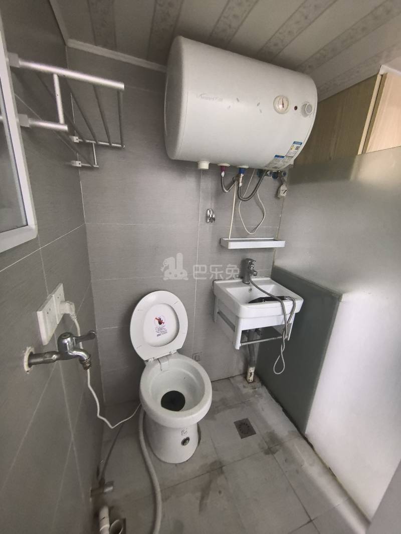 阳光苑一区6585086卫生间图6