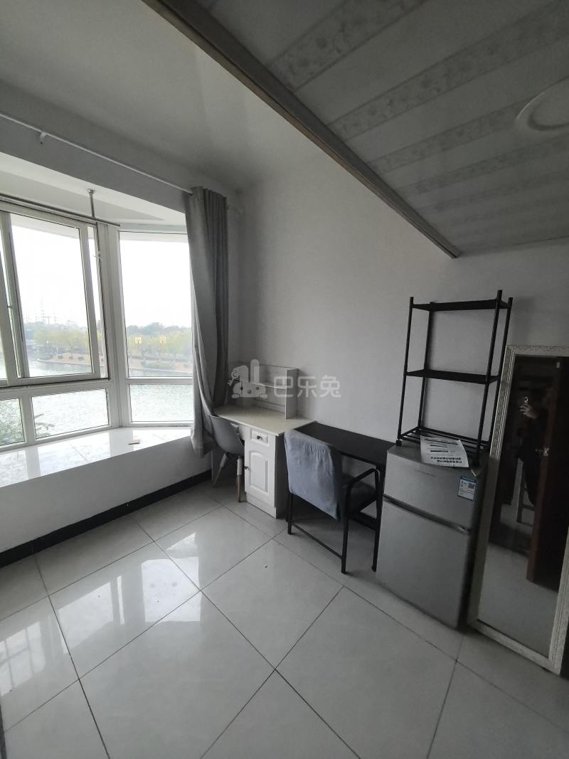 阳光苑一区6585086卧室图0