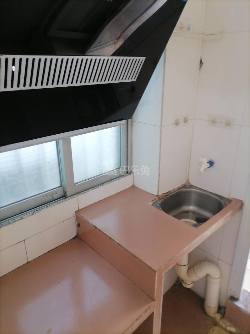 江夏大塘大街36号6588975厨房图6