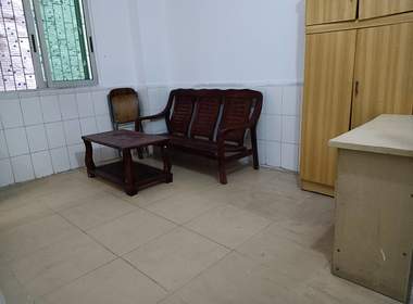 江夏庙三巷15号 1室1厅1卫