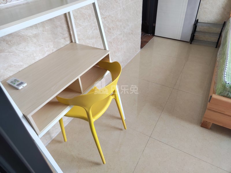 家园公寓（江夏北一路东二巷1号之一）6589072客厅图4