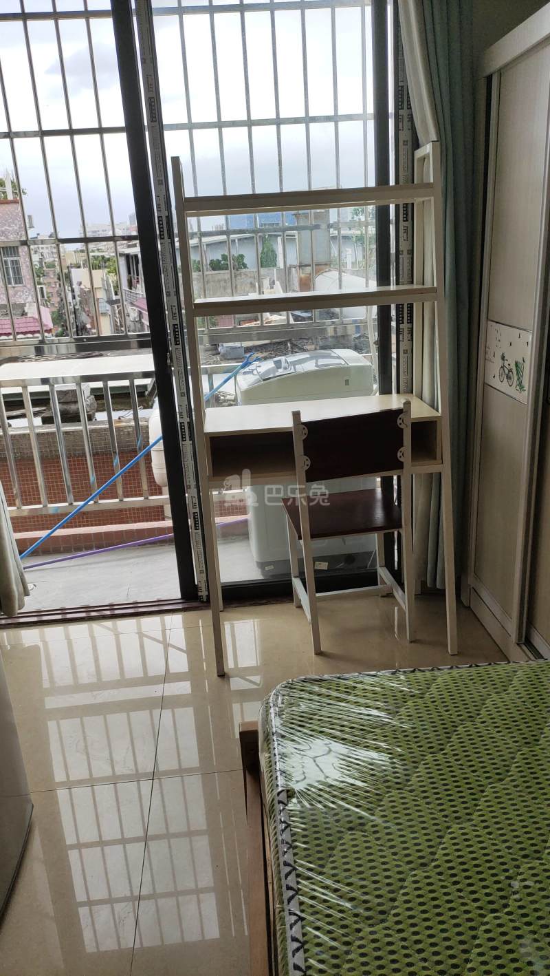 家园公寓（江夏北一路东二巷1号之一）6589078卧室窗户图7