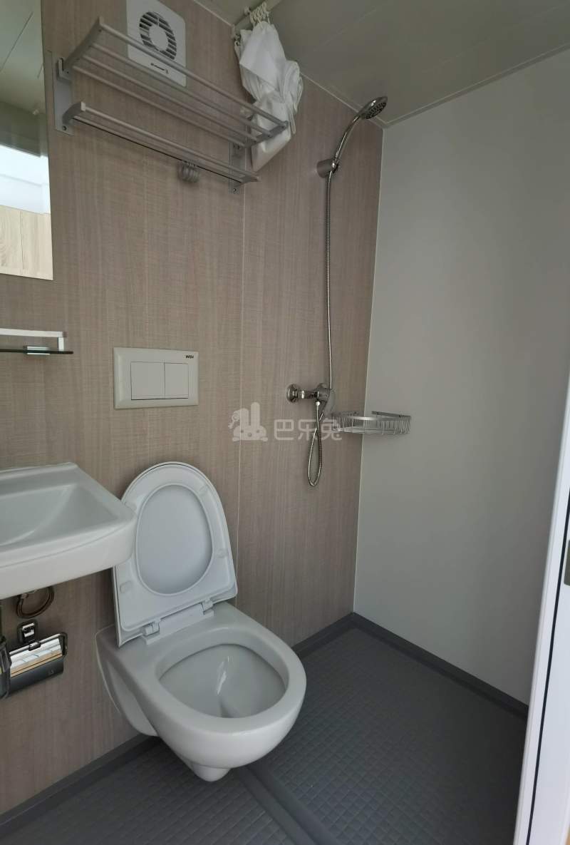 泊寓（龙华郭吓公社）6589592卫生间图3