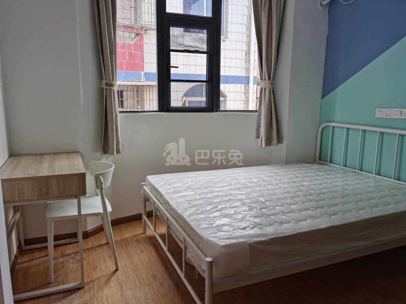 泊寓（龙华郭吓公社）6589592卧室图2