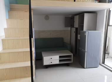 迎宾路216-1号 1室0厅1卫