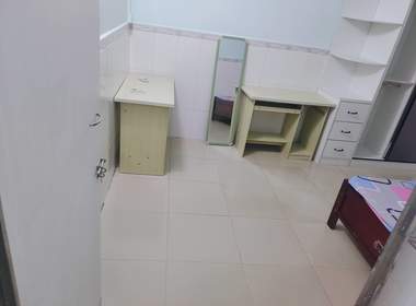 珠村中东上街三巷3号 