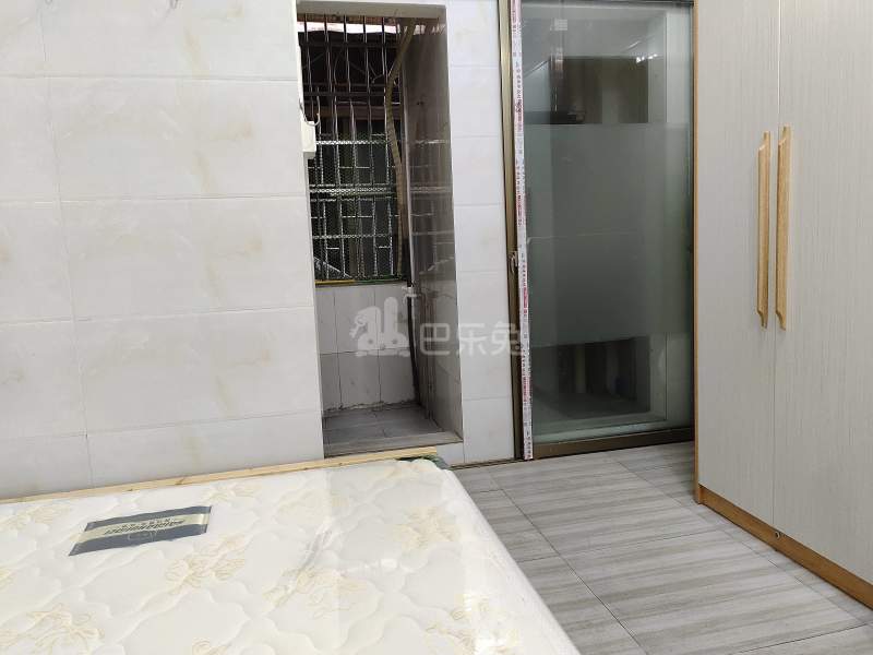 黄边村福门北四巷2号6598449卧室图3