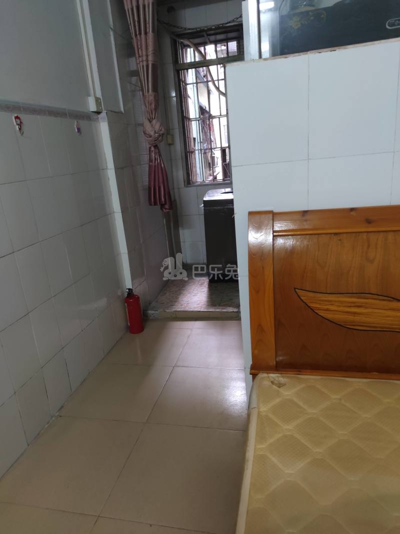 青龙大街7号6601240卧室窗户图10