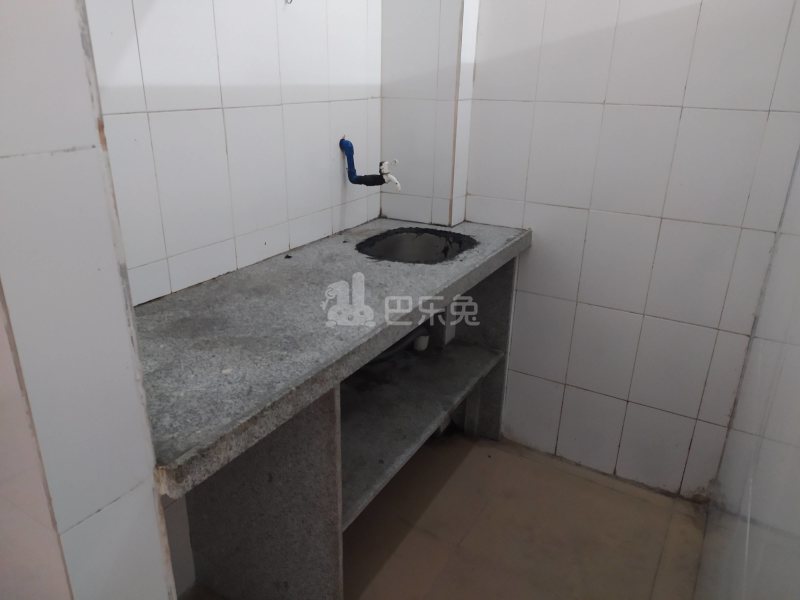 青龙大街7号6601241厨房图2